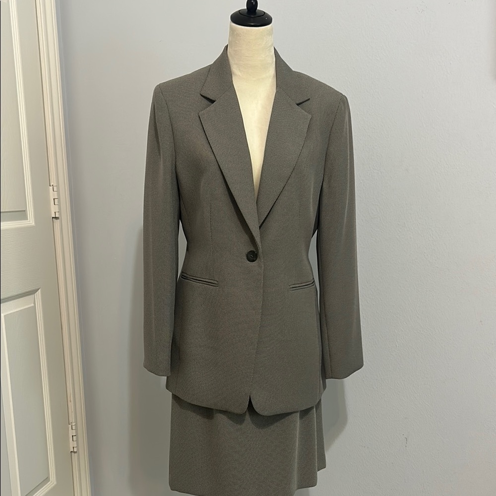 Gray Women's Blazer and Skirt Set